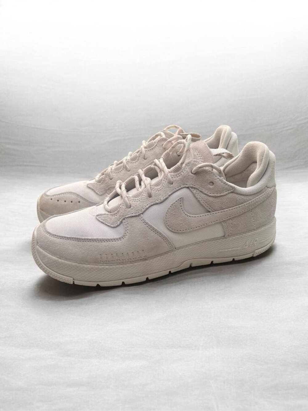 Nike Air Force 1 Wild Phantom Sneakers Women’s Size 9 Cream Beige Suede Shoes